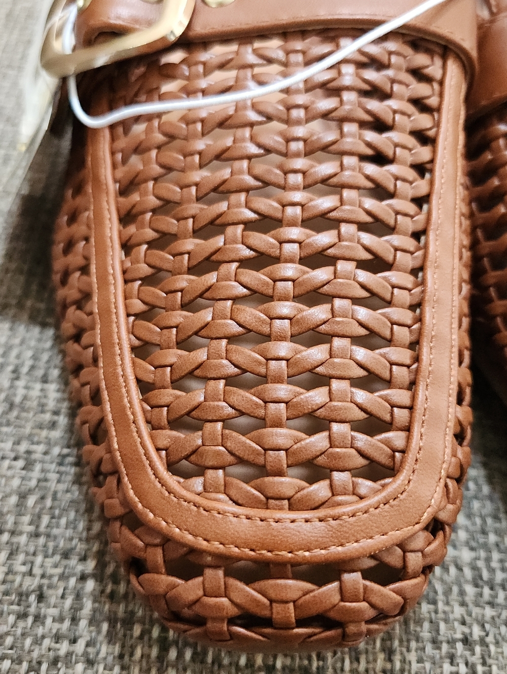 a new day Woven Leather Texture Slide Mules in Tan with Gold Buckles 8.5 - Picture 5 of 8